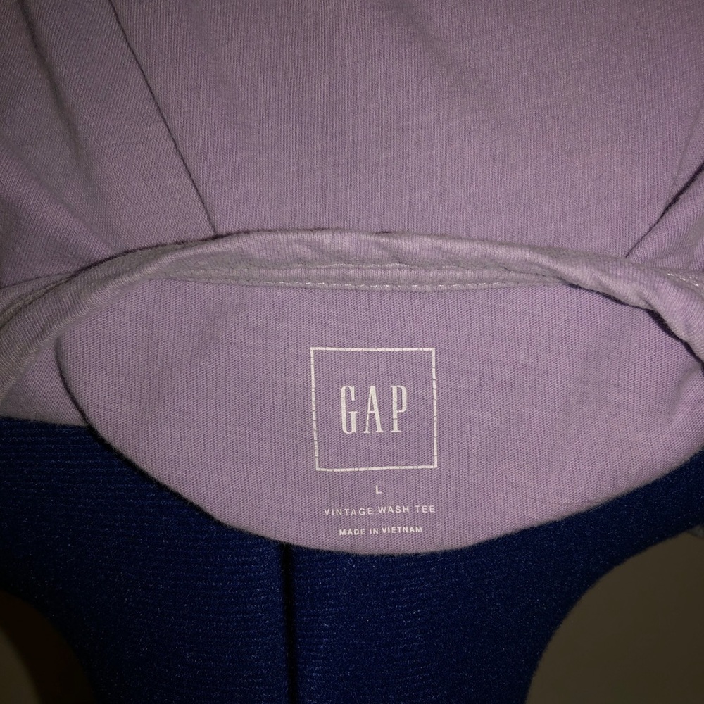 Basic GAP Tee - Picture 7 of 7
